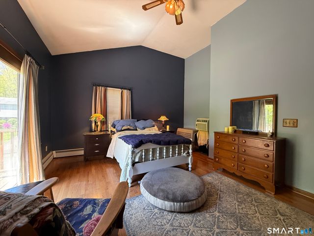 80 Ramsey Avenue, Naugatuck, CT 06770