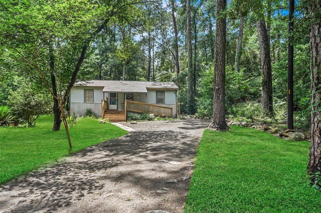 6387 Oak Knoll Road, Montgomery, TX 77316