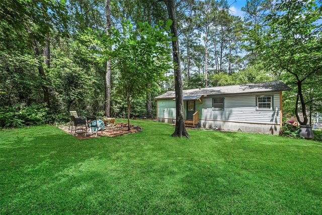 6387 Oak Knoll Road, Montgomery, TX 77316