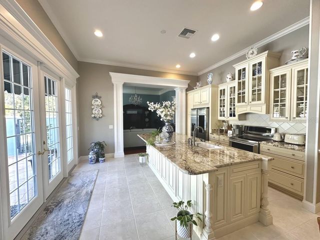 539 DOWLING CIRCLE, Lady Lake, FL 32159