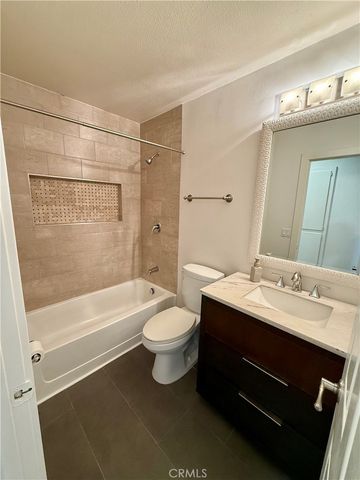 9042 Chaucer Circle, Riverside, CA 92503