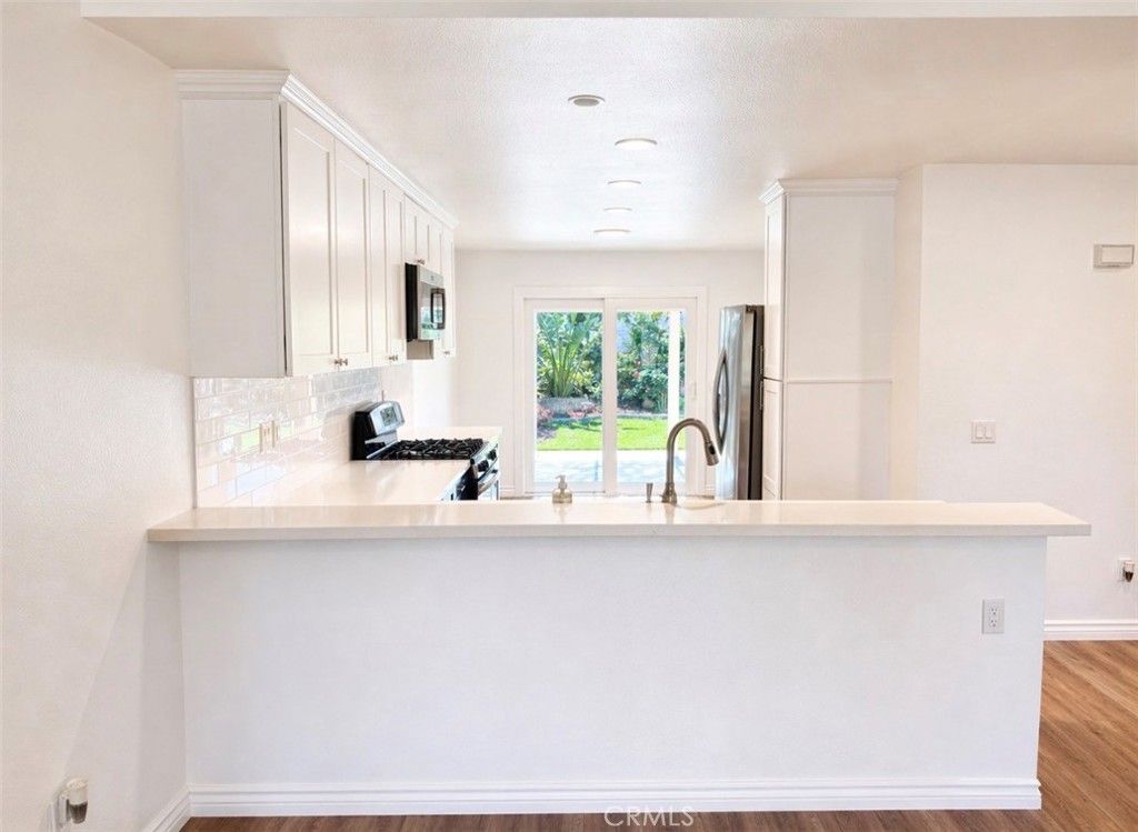 Image 5 of property listing at 9042 Chaucer Circle, Riverside, CA 92503