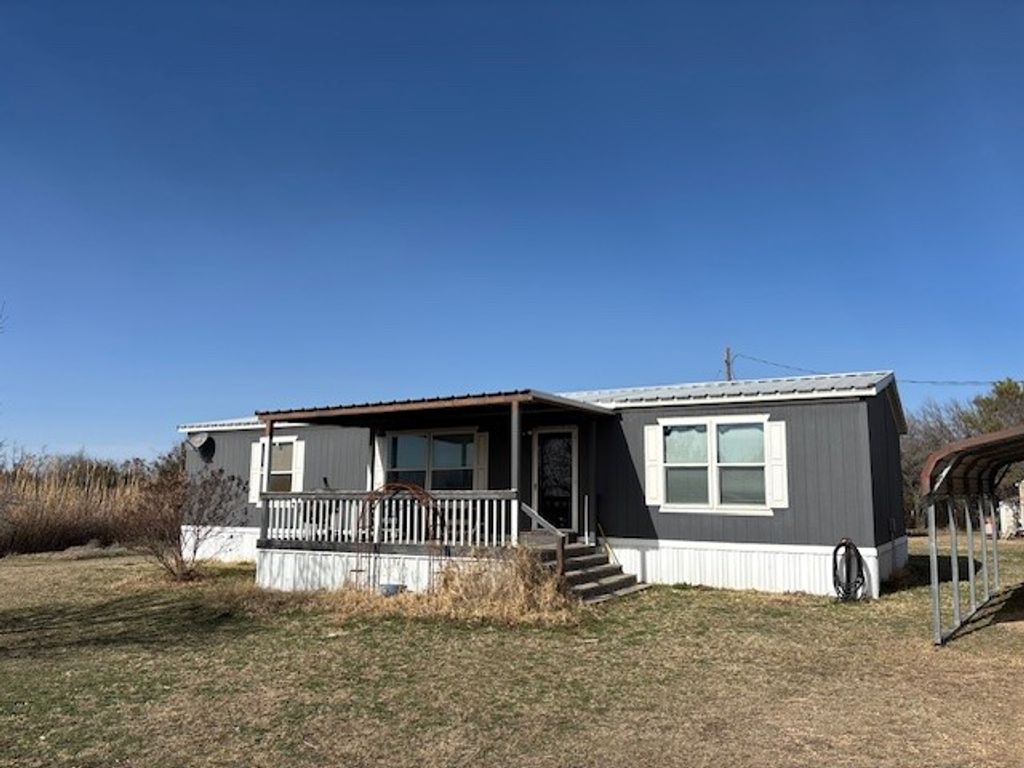 225 County Road 487, Stephenville, TX 76401