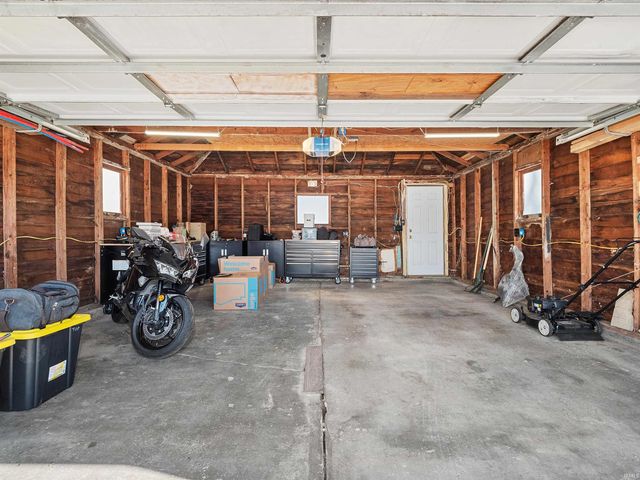 4318 Buell Drive, Fort Wayne, IN 46807