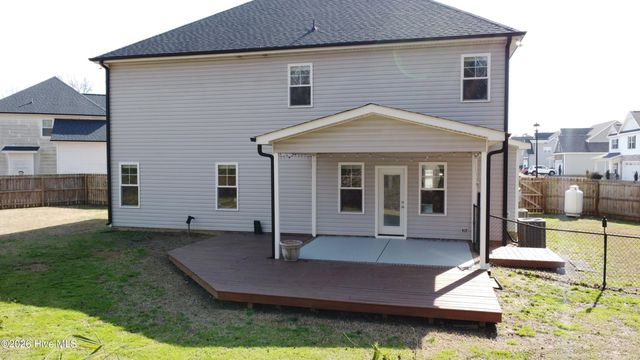 109 Abbington Place, Pikeville, NC 27863