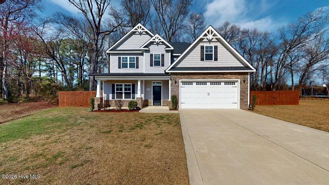 109 Abbington Place, Pikeville, NC 27863