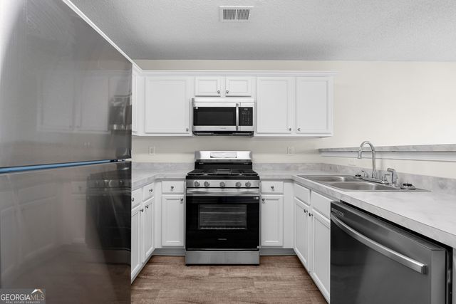 230 Crestfield Circle, Covington, GA 30016