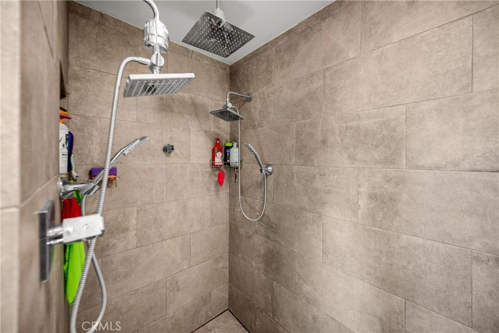 Image 33 of property listing at 506 E 11th, Upland, CA 91786
