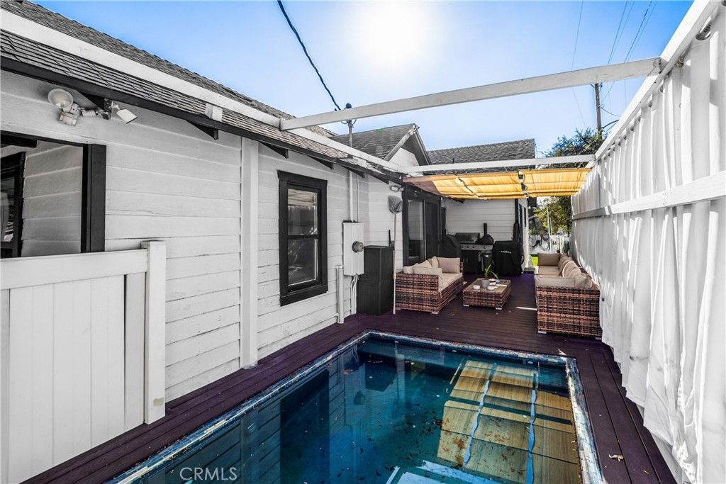 Image 40 of property listing at 506 E 11th, Upland, CA 91786