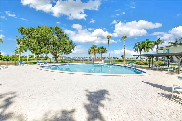 13300 INDIAN ROCKS ROAD 103, Largo, FL 33774