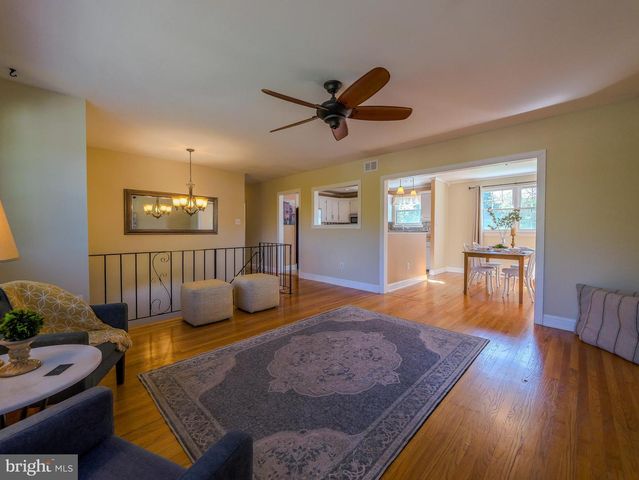 700 COTTON LN, Upper Chichester, PA 19014