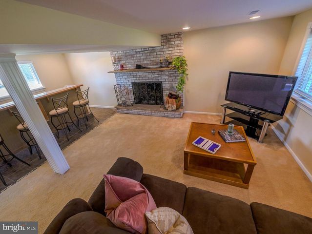 700 COTTON LN, Upper Chichester, PA 19014