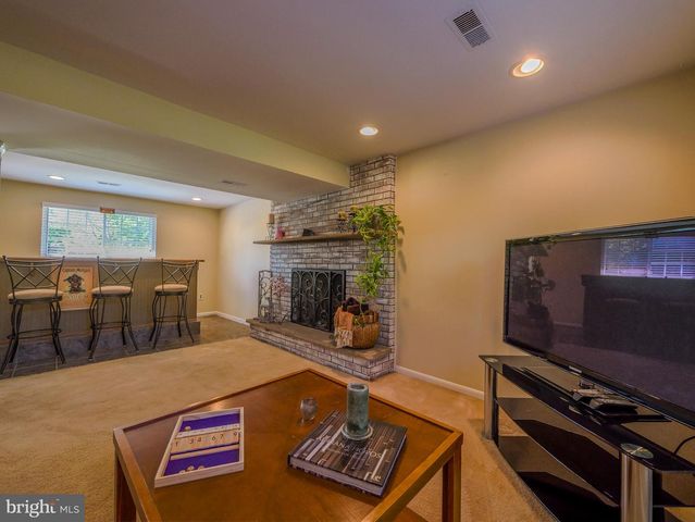 700 COTTON LN, Upper Chichester, PA 19014