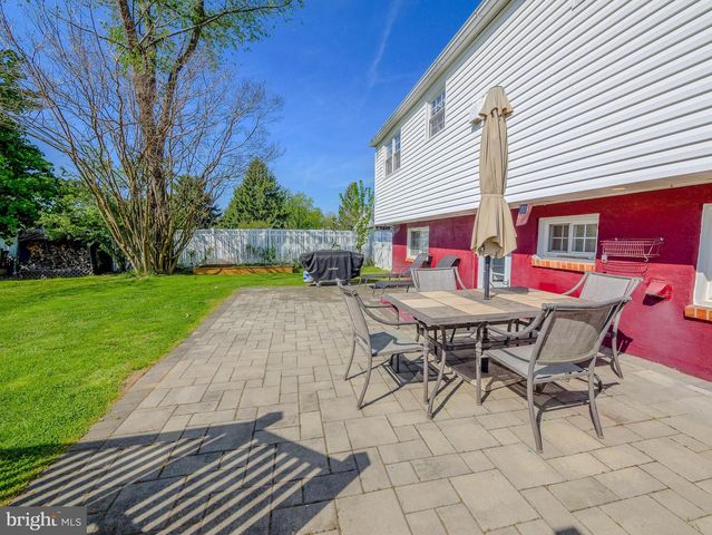 700 COTTON LN, Upper Chichester, PA 19014