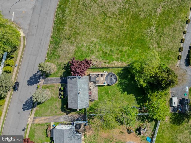 700 COTTON LN, Upper Chichester, PA 19014