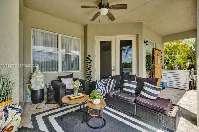 3982 W Whitewater Ave, Weston, FL 33332