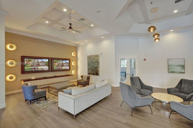 3982 W Whitewater Ave, Weston, FL 33332