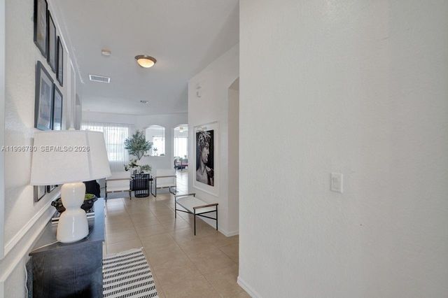 3982 W Whitewater Ave, Weston, FL 33332