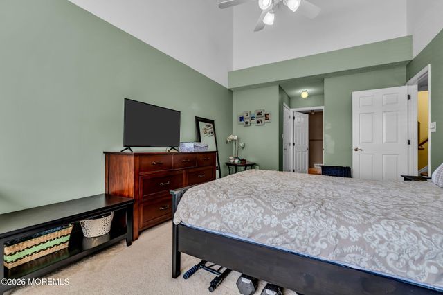 28 Madison Court, Tinton Falls, NJ 07712