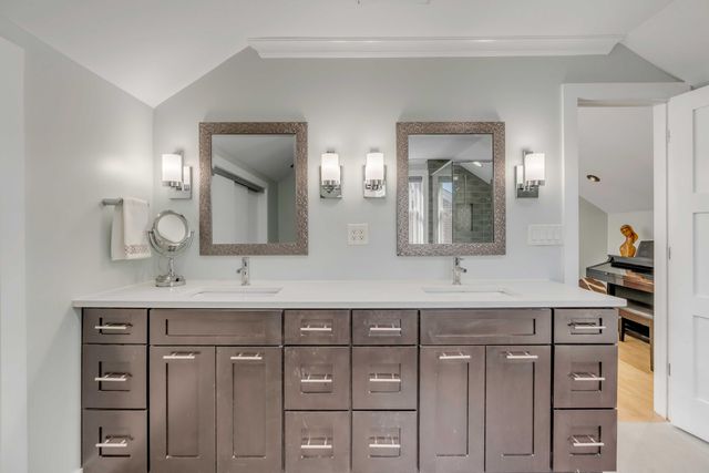 227 St Margaret Street, Charleston, SC 29403