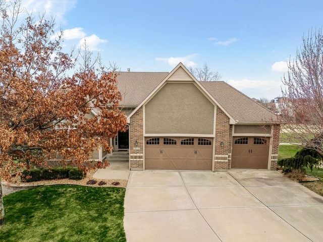 1205 Richards Circle, Raymore, MO 64083