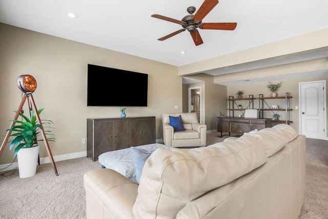 1205 Richards Circle, Raymore, MO 64083