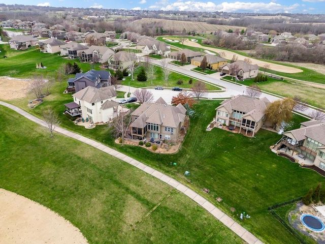 1205 Richards Circle, Raymore, MO 64083