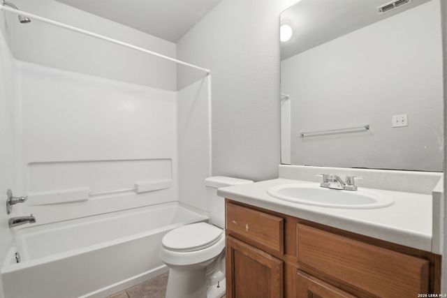 10819 Mathom Lndg Apt 1, Universal City, TX 78148