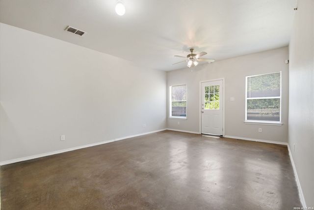 10819 Mathom Lndg Apt 1, Universal City, TX 78148