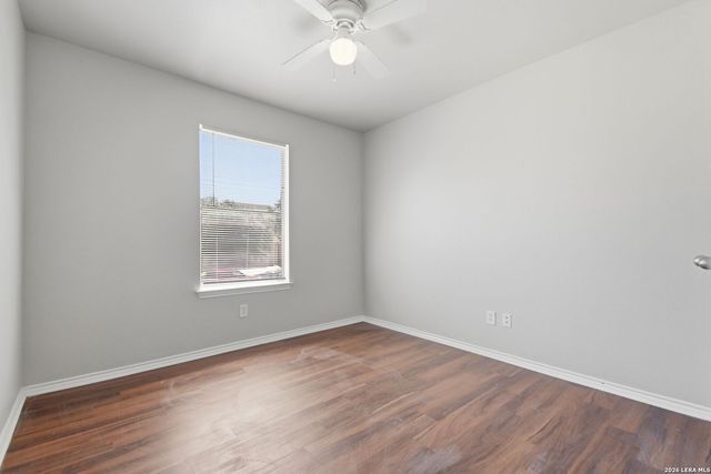 10819 Mathom Lndg Apt 1, Universal City, TX 78148