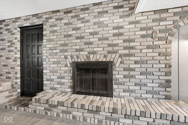 4404 Devon Lake Road, Indianapolis, IN 46226