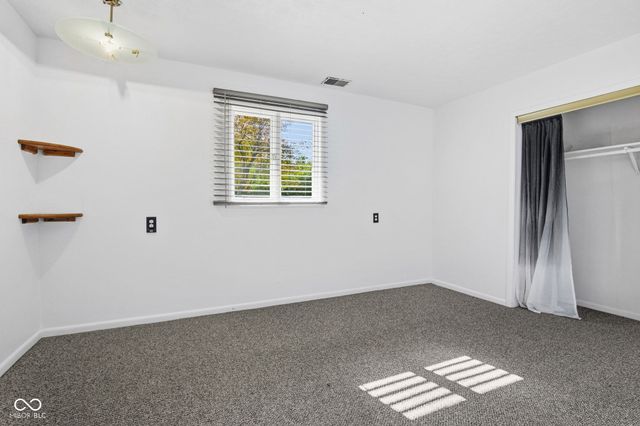 4404 Devon Lake Road, Indianapolis, IN 46226