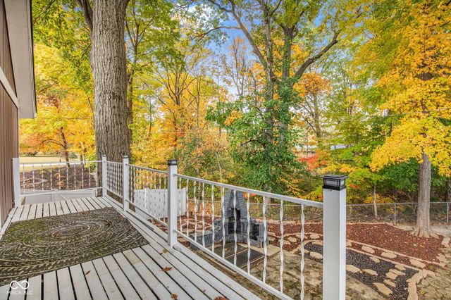 4404 Devon Lake Road, Indianapolis, IN 46226