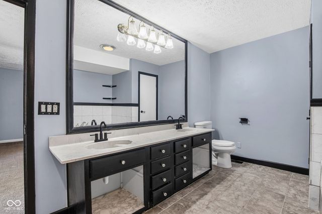 4404 Devon Lake Road, Indianapolis, IN 46226