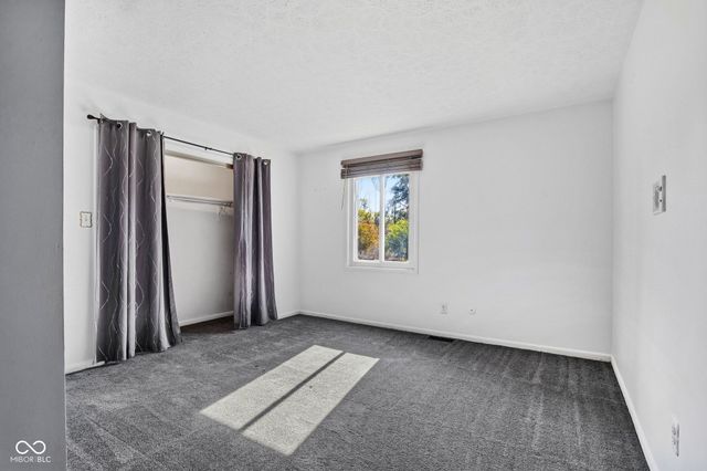 4404 Devon Lake Road, Indianapolis, IN 46226