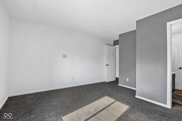 4404 Devon Lake Road, Indianapolis, IN 46226