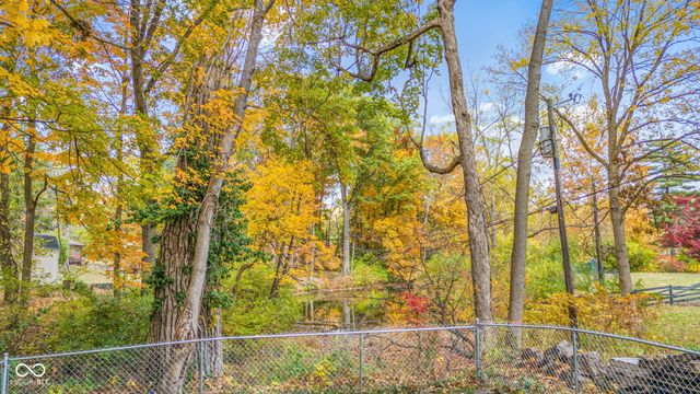 4404 Devon Lake Road, Indianapolis, IN 46226