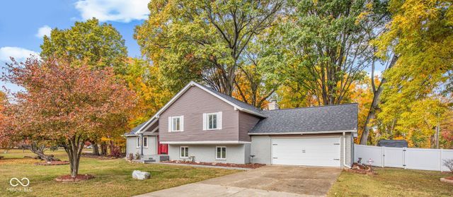 4404 Devon Lake Road, Indianapolis, IN 46226