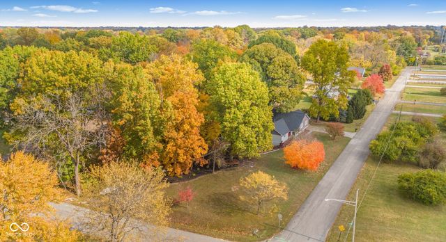 4404 Devon Lake Road, Indianapolis, IN 46226