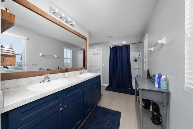 2824 NE 43 RD, Ocala, FL 34470