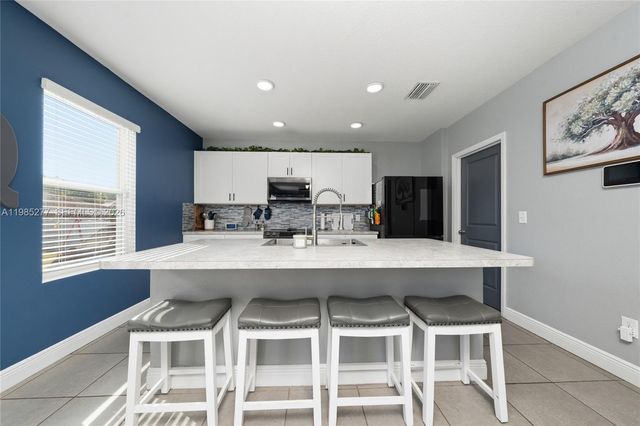 2824 NE 43 RD, Ocala, FL 34470