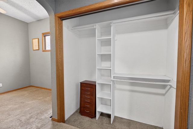 320 NW 6th Avenue, Waverly, IA 50677