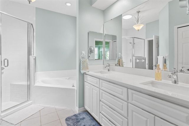 3354 SAINT LUCIA COURT, Tavares, FL 32778