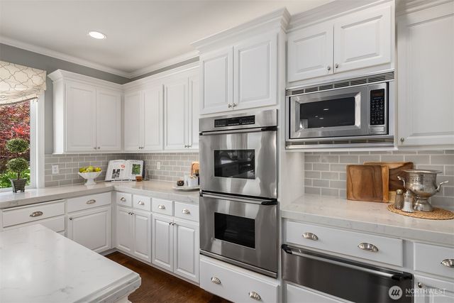 6606 Fairway Avenue SE, Snoqualmie, WA 98065