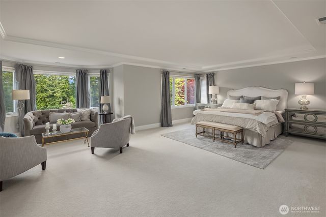 6606 Fairway Avenue SE, Snoqualmie, WA 98065