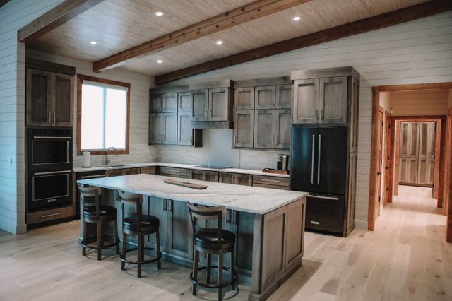 120 Swan Bay Dr, Buchanan, TN 38222