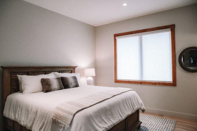 120 Swan Bay Dr, Buchanan, TN 38222