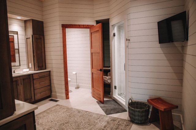 120 Swan Bay Dr, Buchanan, TN 38222