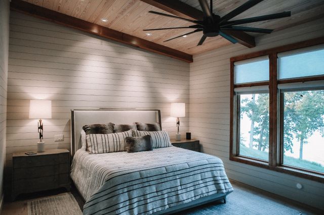 120 Swan Bay Dr, Buchanan, TN 38222