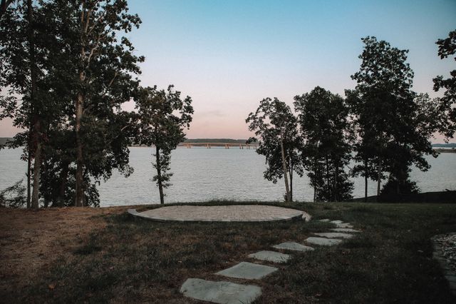 120 Swan Bay Dr, Buchanan, TN 38222